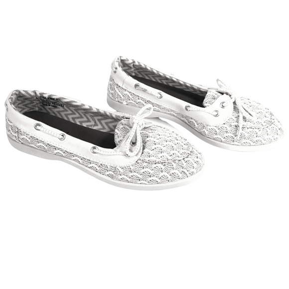 Twisted Bonnie Glitter Crochet Canvas Boat Shoe White Size 7 - Picture 1 of 4